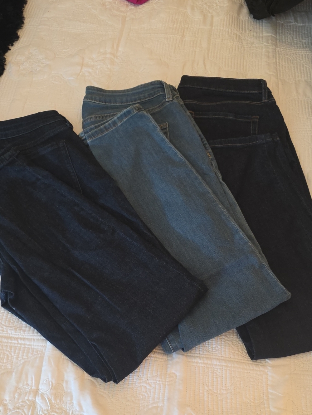 Amazon Essentials Skinny Jeans in Light Blue, Dark Blue, and Black Size 14 Tall.